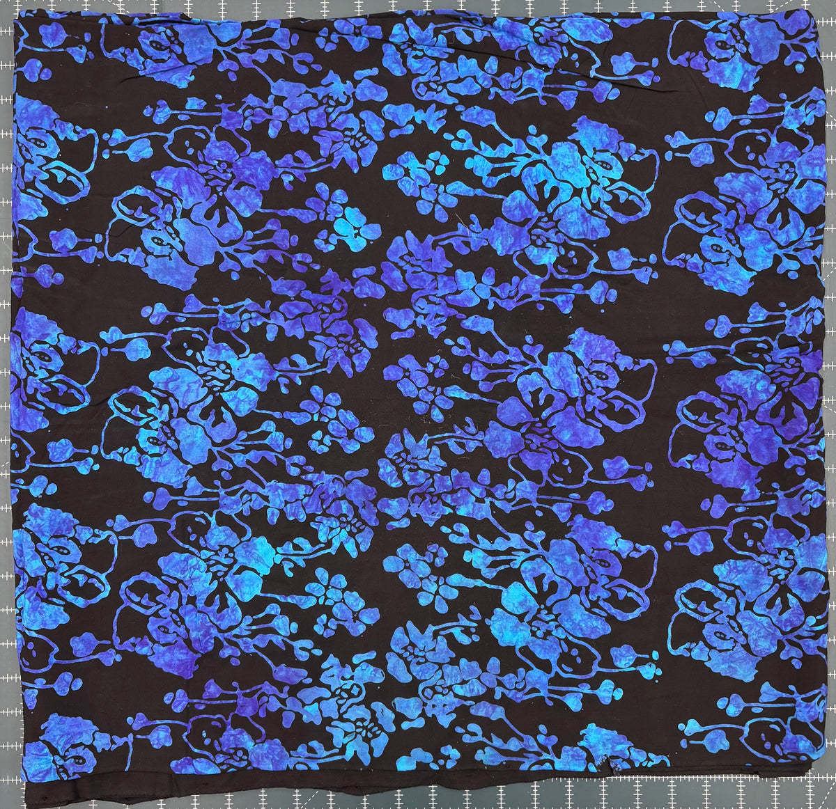 Restash #0091 - Batik Quilting Cotton - 3 meters