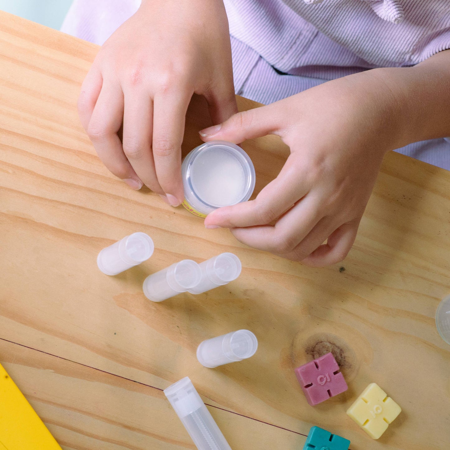 Kiss Naturals DIY Lip Balm Kit (Kids)