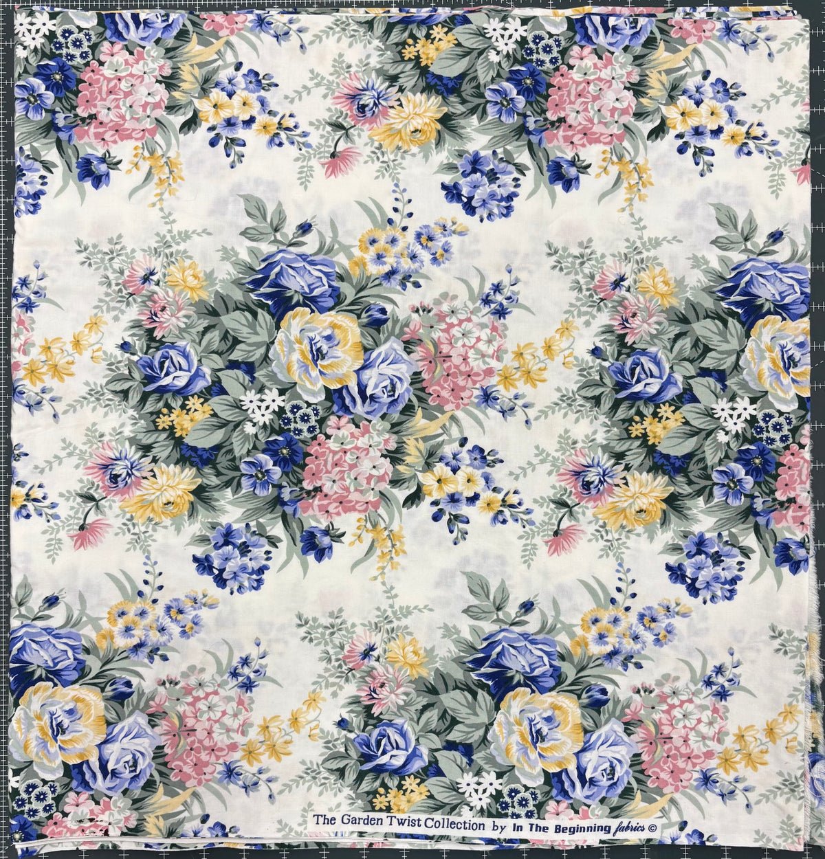 Restash #0001 - Quilting Cotton - 4 meters