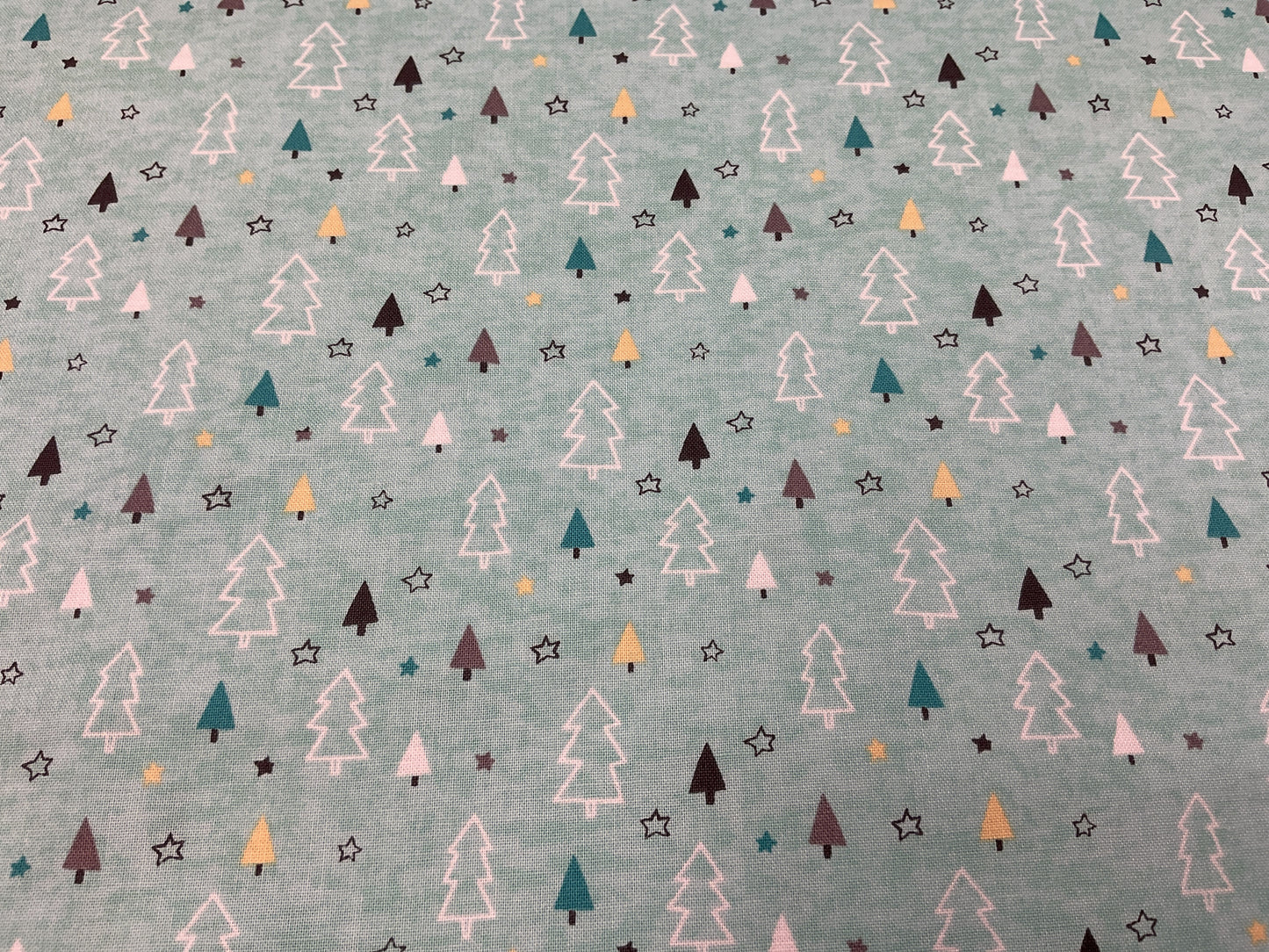 Polar Pals - trees on aqua