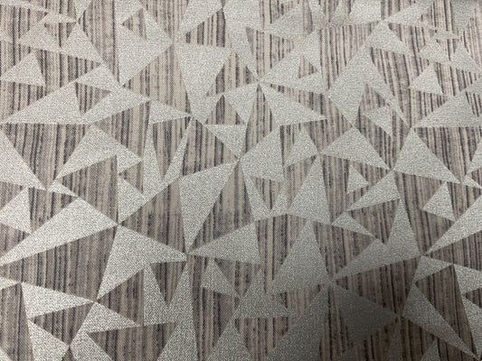 Silver Triangle - Studio E