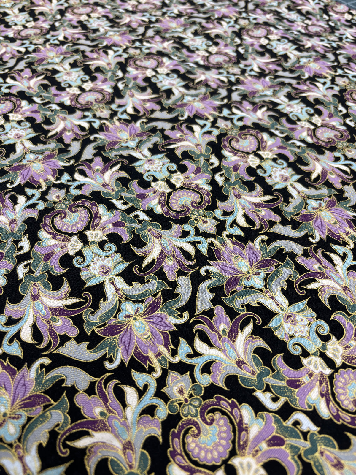 Restash #0089- Quilting Cotton - 4.5 meters
