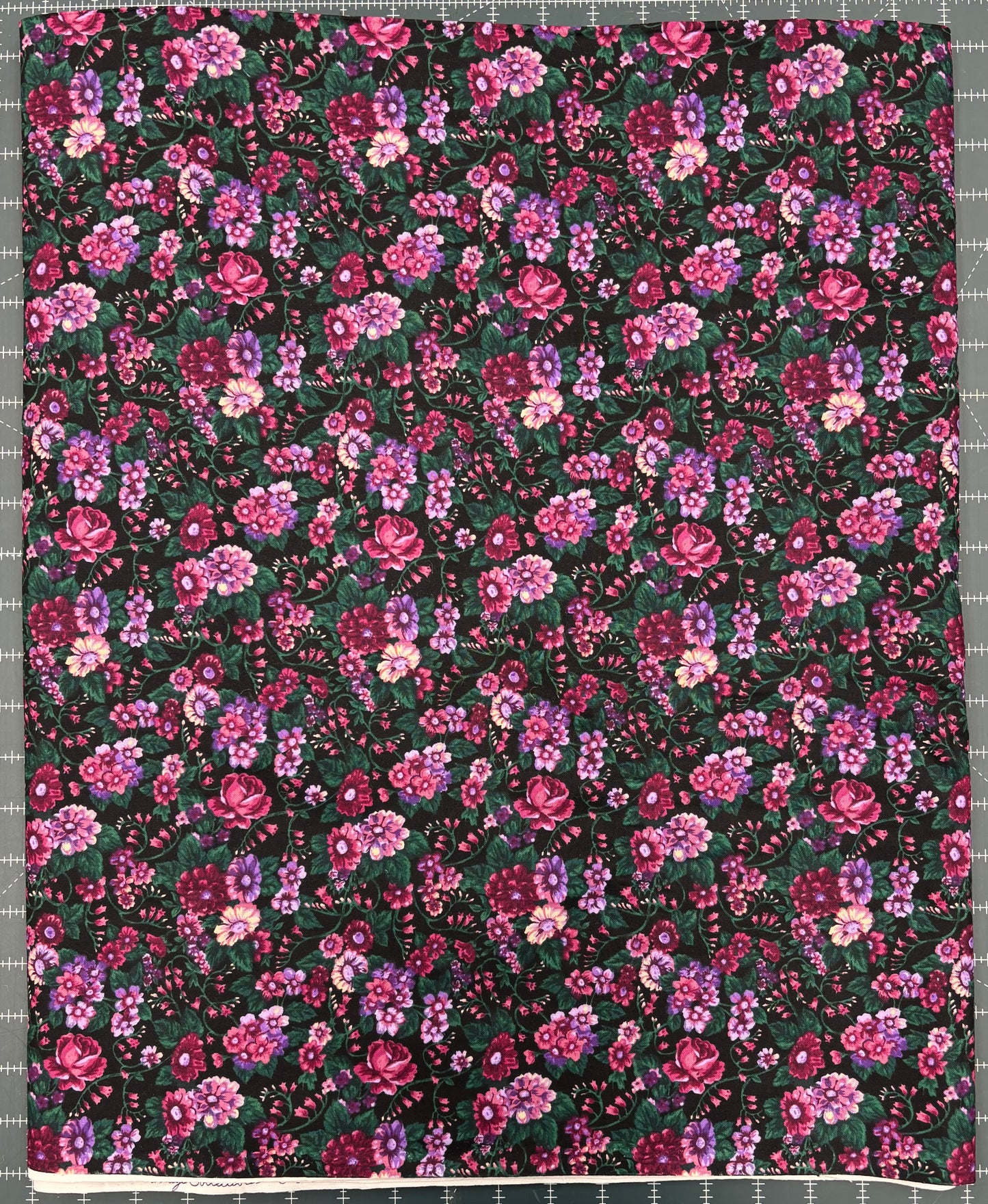 Restash #0016 - Quilting Cotton - 5 meters